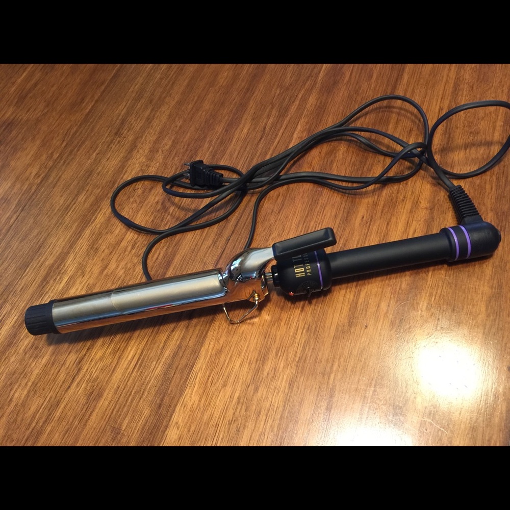 24K Hot Tools XL curling iron 1.5” barrel